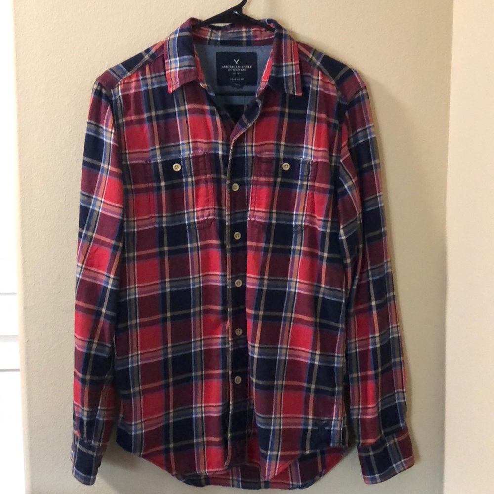 American Eagle Outfitters Men’s Plaid Flannel